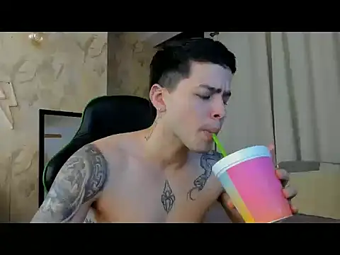 RONNY_COLTON's Webcam Show