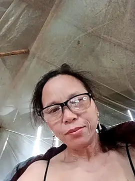 Tina6886's Live XXX Chat