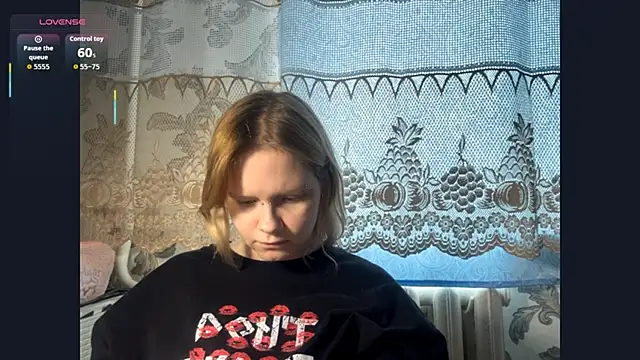 KrystenHoye Chat XXX in diretta