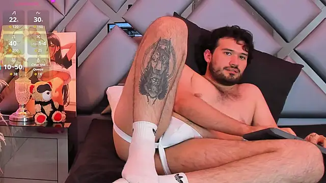 Pokazy przed kamerką – AdrianSith