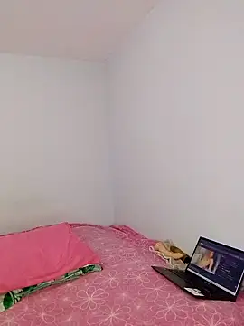 XXX chat uživo modela iamemmablake