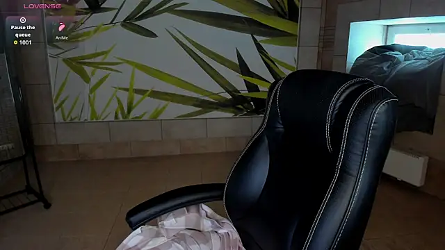 Blossom_Soniya: онлайн-секс-чат