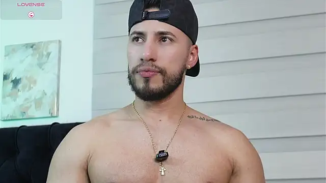 دردشة Thiago_Hill الجنسية المباشرة