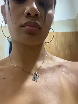 Dannawells live XXX chat