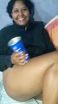 Isabel_and_Heckler Webcam Show