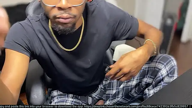 MobyDxck webkamerás műsora