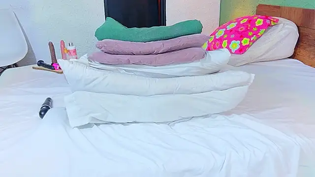 Chat +18 de dannaahbrown ao vivo