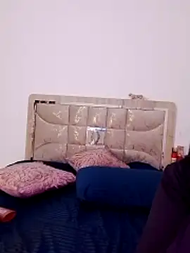 عرض كام Miaa_flame