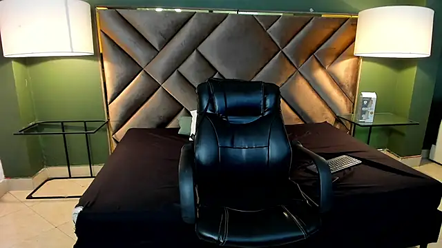 Chat XXX en directo de Rache_Roth