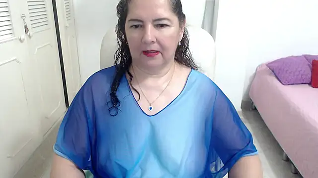 XXX chat uživo modela leonela_69