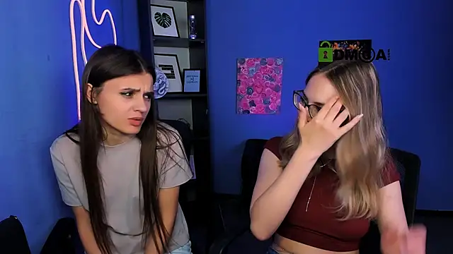 Chat XXX en directo de lisa_dark_