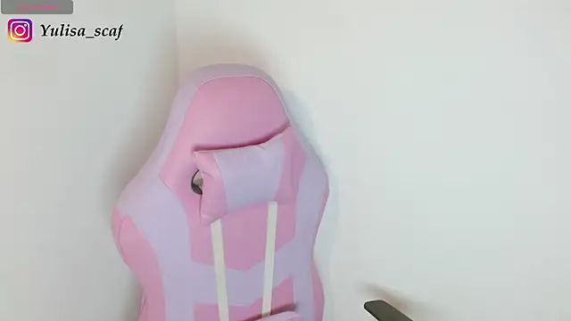 yulissa18n Live XXX chat