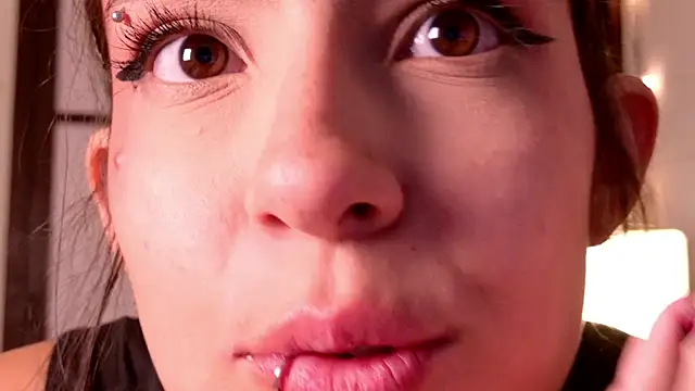 jupiter_sin_h élő XXX-chatje