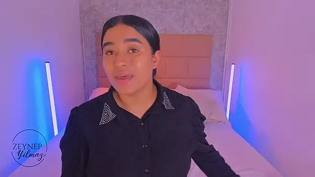 ZeynepYilmaz's Live XXX Chat