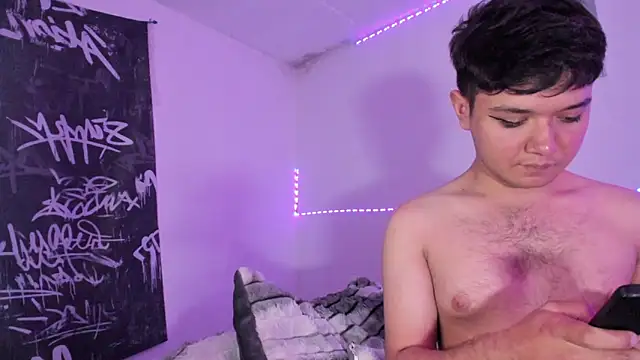 Kody_Royale 网络视讯表演