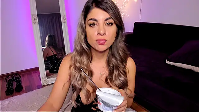 Czat XXX na żywo – Queenofyouredreams