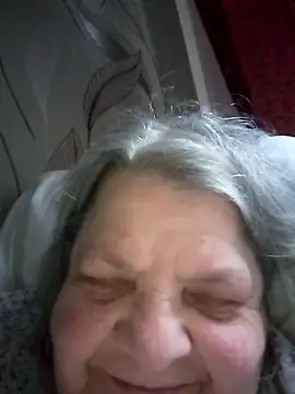 MartaMia68's Live XXX Chat