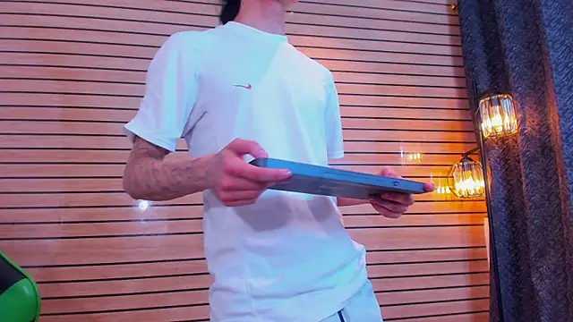 TheBatMansion Webcamshow