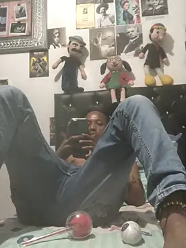 Show de elpeluchenegroxxx3 na webcam