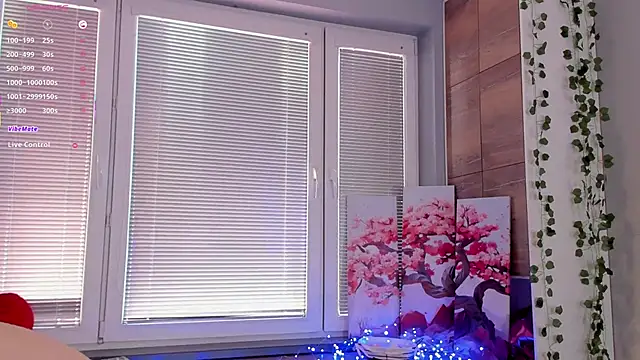 OssieCrews Chat XXX in diretta