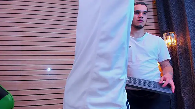 TheBatMansion Live XXX-Chat