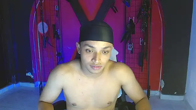 jordan_taye – Kamerová šou