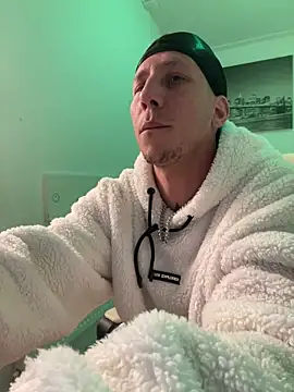 TitanNoir: απευθείας συνομιλία ΧΧΧ