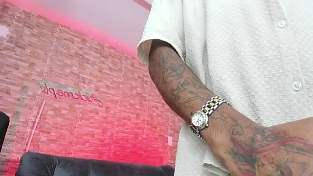 Rpoolrboy Live XXX Chat