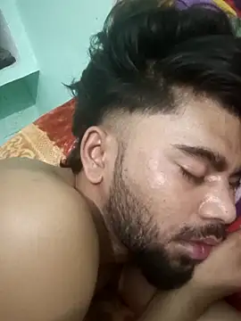 Hotraj24 在線直播表演