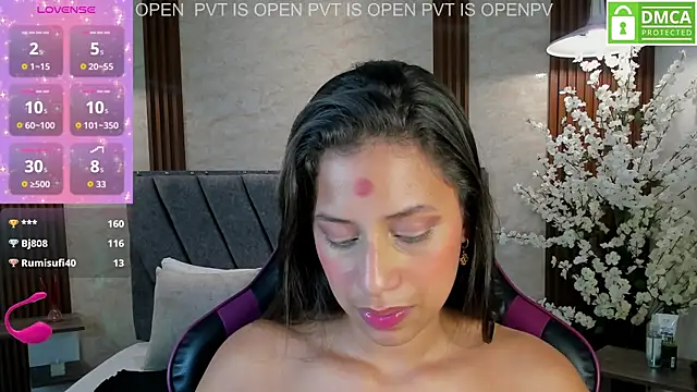 Atiena_ live XXX chat