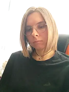 Aashikalaa Live XXX-chat