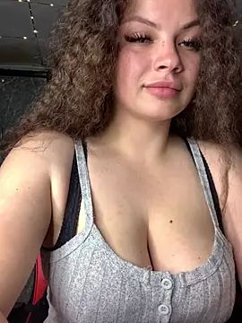 XXX chat uživo modela Sweeeeet_Candy