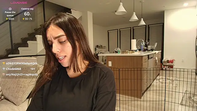 MilaSeren Show in webcam