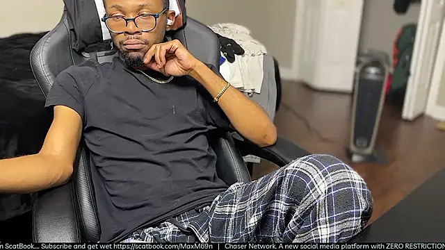 MobyDxck webkamerás műsora