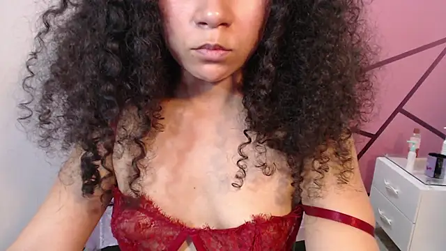 Little18Doll's Live XXX Chat