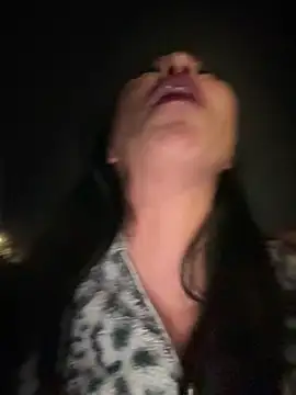 Živý XXX chat ariella_11