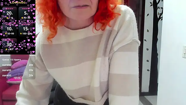 Chatroom XXX en direct de Salomeediaz_