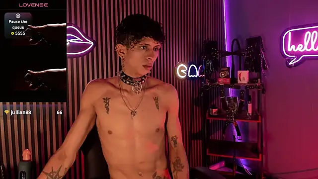 Вебкам-шоу Maximoking26