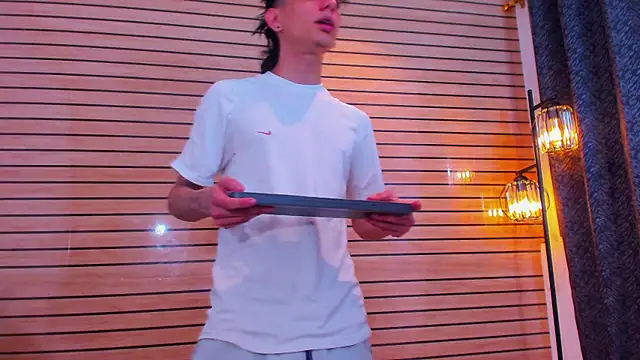 TheBatMansion Webcam-Show