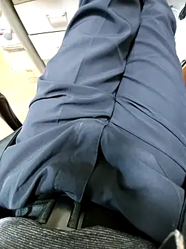 zxc9090zxc Show Webcam