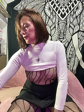 Chat +18 de Boonny_Boo- ao vivo