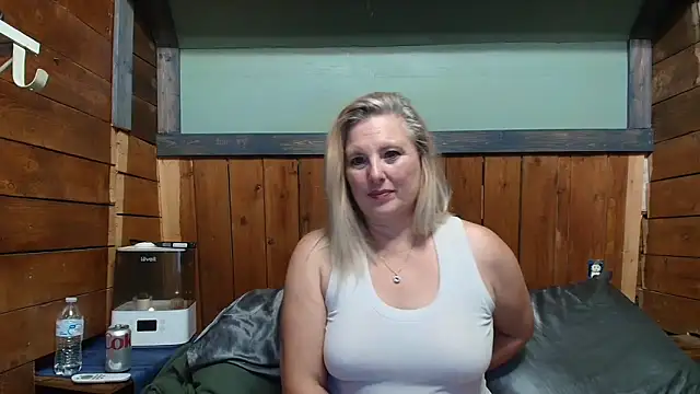 lisaxlovexxx 现场XXX聊天