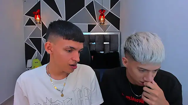 عرض كام Juan_Nd_Steven