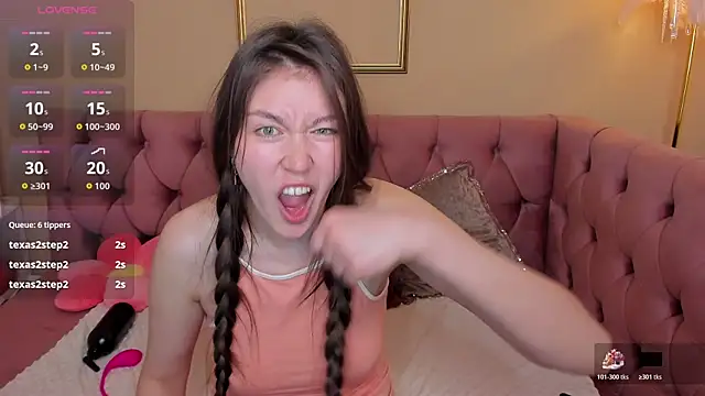 Tina_Porter Adlı Modelin Canlı XXX Sohbeti