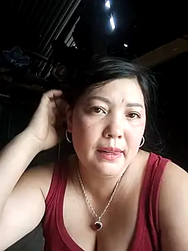 sary-hot2x's Live XXX Chat