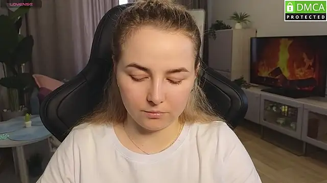 Mira_Mermayd: онлайн-секс-чат