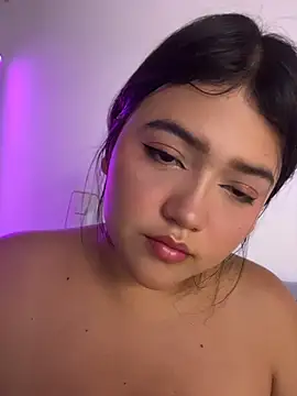 Онлайн чат XXX alisson_carolina73