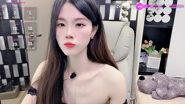 Yueyue-MM 现场XXX聊天