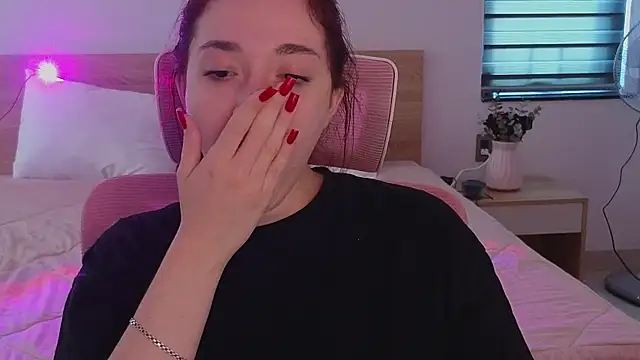 XXX chat uživo modela YasmineWest