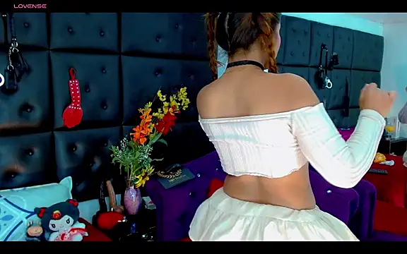 Онлайн чат XXX Cloelombard